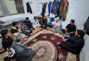دیدار خودمانی آیت‌الله محامی با دانشجویان؛ شب صمیمیت در خوابگاه دانشگاه سیستان و بلوچستان