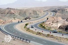 ارتقای ایمنی جاده‌ها همزمان با جهش ترانزیت در جنوب سیستان و بلوچستان / خط‌کشی ۴۸۵۰ کیلومتر راه و رشد ۸۶ درصدی ترانزیت کالا از مرز آبی چابهار