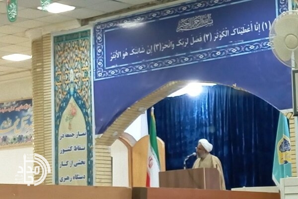 امام جمعه ایرانشهر: رمضان فرصت طلایی بازسازی ایمان جوانان است