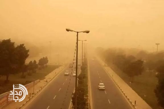 طوفان ۱۰۴ کیلومتری زابل را درنوردید / کاهش دید و هشدار به شهروندان