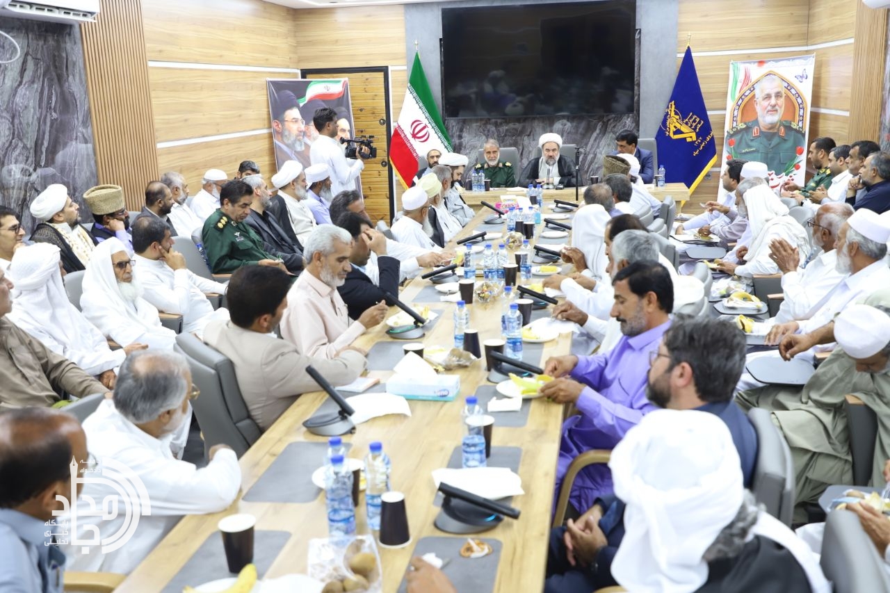 سراوان؛ شهر بصیرت و فرهنگ که فتنه را در نطفه خاموش کرد