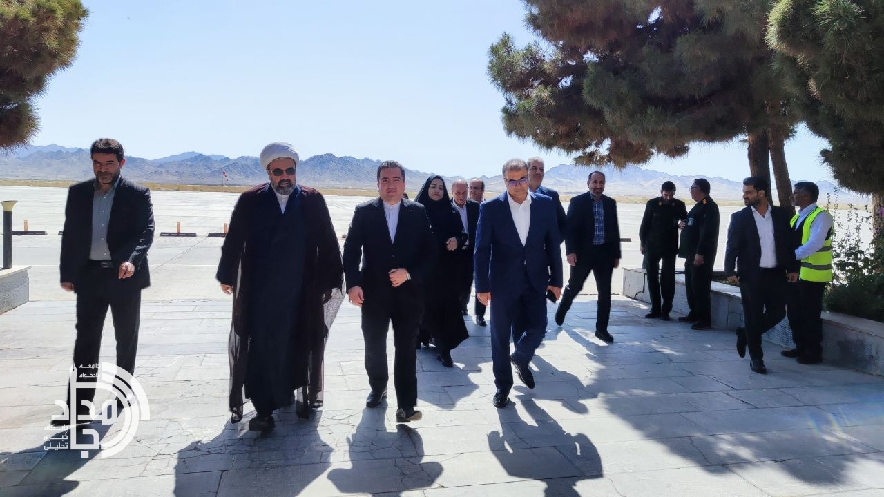 سفر رئیس سازمان ثبت اسناد و املاک کشور به سیستان و بلوچستان با هدف نظارت بر عملکرد واحدهای ثبتی/ بابایی: شتاببخشی به طرح کاداستر و ارتقای خدمات ثبتی در جنوب شرق کشور در اولویت است