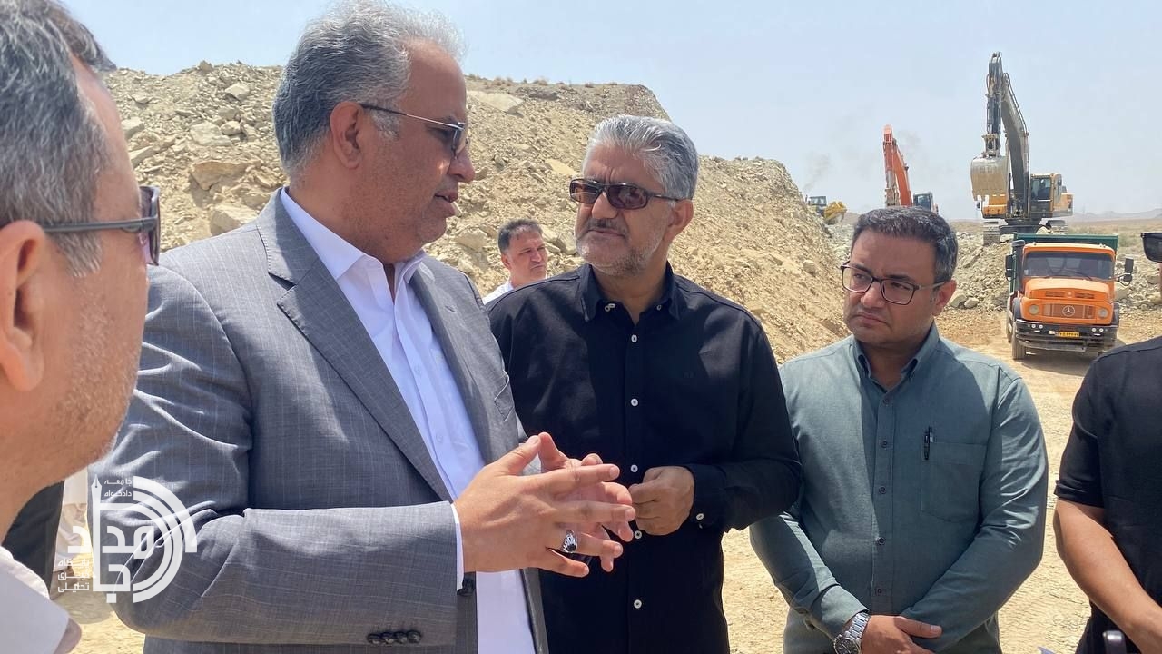 شتابگیری در بزرگراه زاهدان–خاش؛ عملیات آسفالتریزی ۳۰ کیلومتر از مسیر آغاز میشود