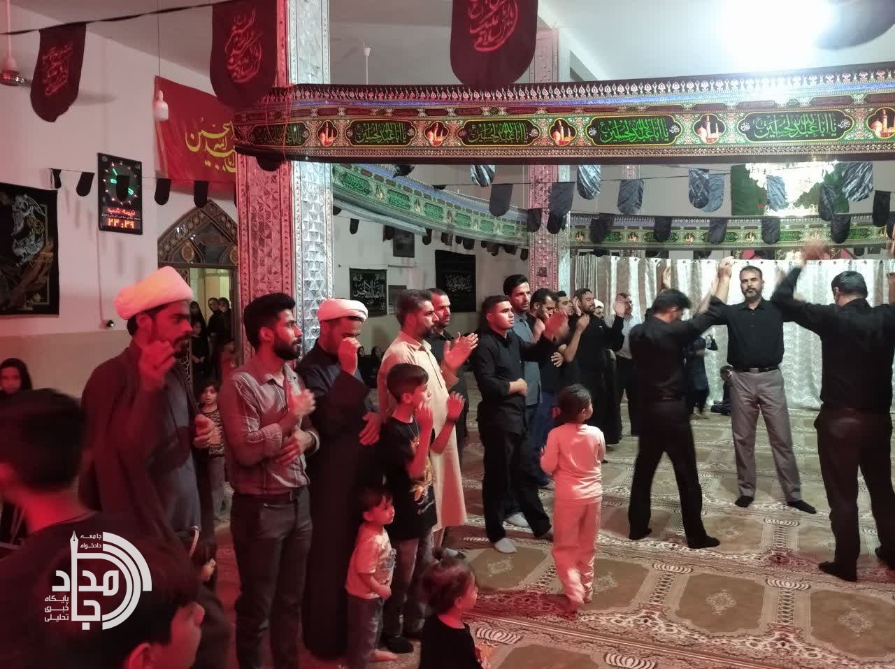 مشارکت گسترده مردم میرجاوه در آیینهای محرم/ برگزاری مراسم در مساجد، حسینیهها و مواکب مردمی